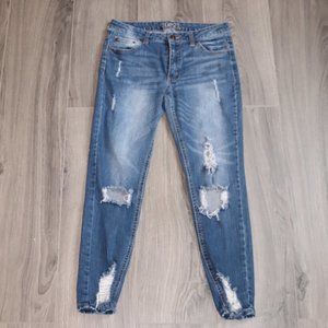 Distressed Dark Wash Jegging